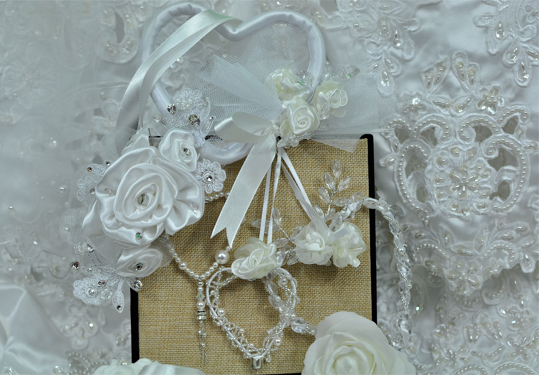 bridal-heart-display